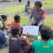 Pelajaran di Senja Hari: Sentuhan Kasih Satgas Si-Ipar di Tanah Sentani