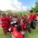 Subsatgas si-ipar polres jayapura gelar kegiatan pembelajaran bagi anak-anak dan mama-mama di kompleks bahtera hebron, sentani